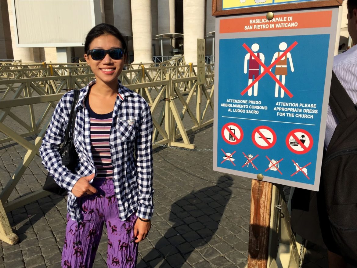 What is the dress code for the Colosseum?