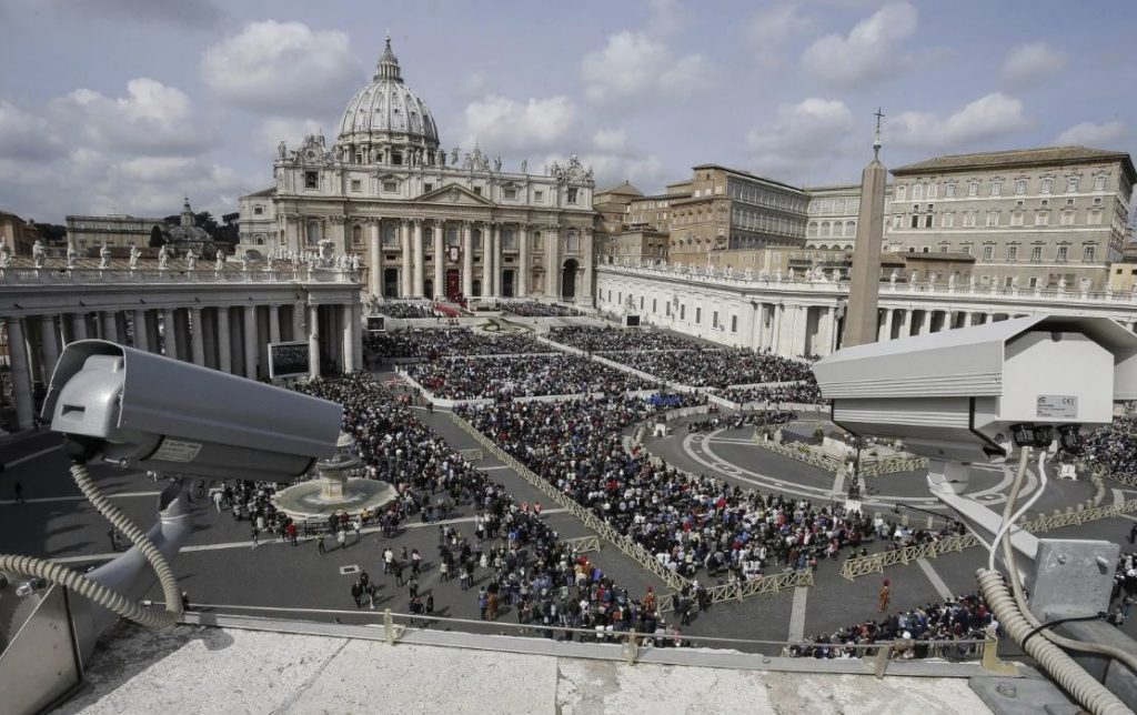 Can you live in the Vatican? Pope  Vatican 2023