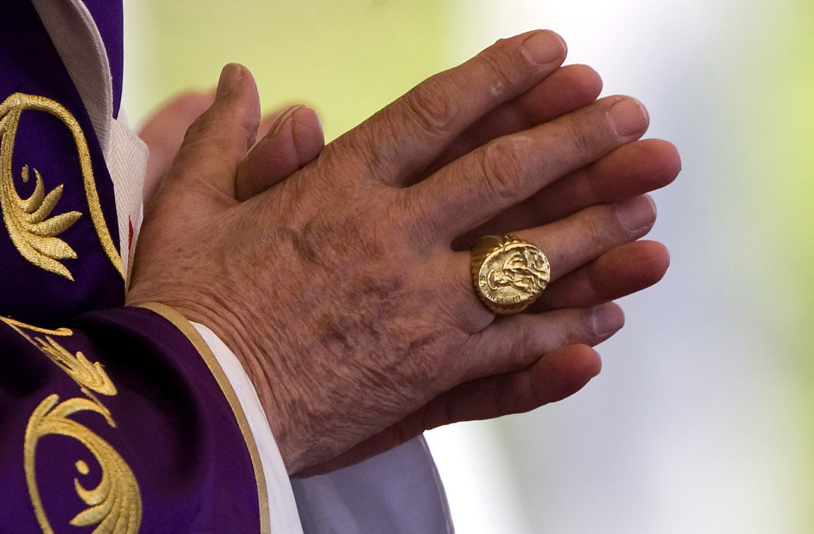 What Does the Pope's Ring Symbolize? Pope  Vatican 2023