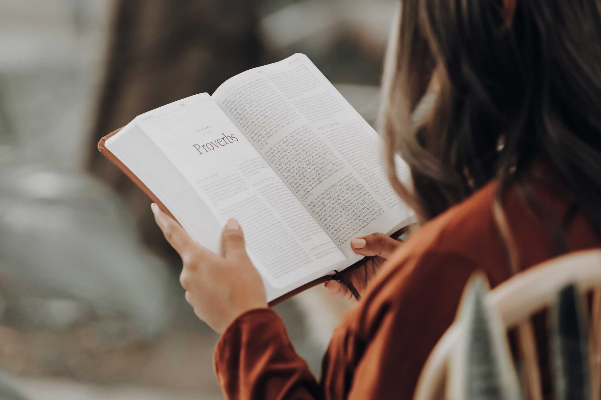 Christianity argumentative topics image